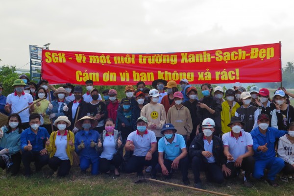 Công ty CPĐT Sài Gòn - Huế ra quân tổng dọn vệ sinh môi trường