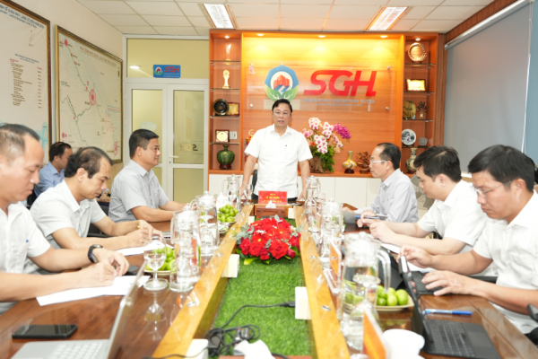 CHỦ TỊCH UBND THÀNH PHỐ HUẾ LÊ TRÍ THANH KHẢO SÁT KHU CÔNG NGHIỆP SÀI GÒN – CHÂN MÂY